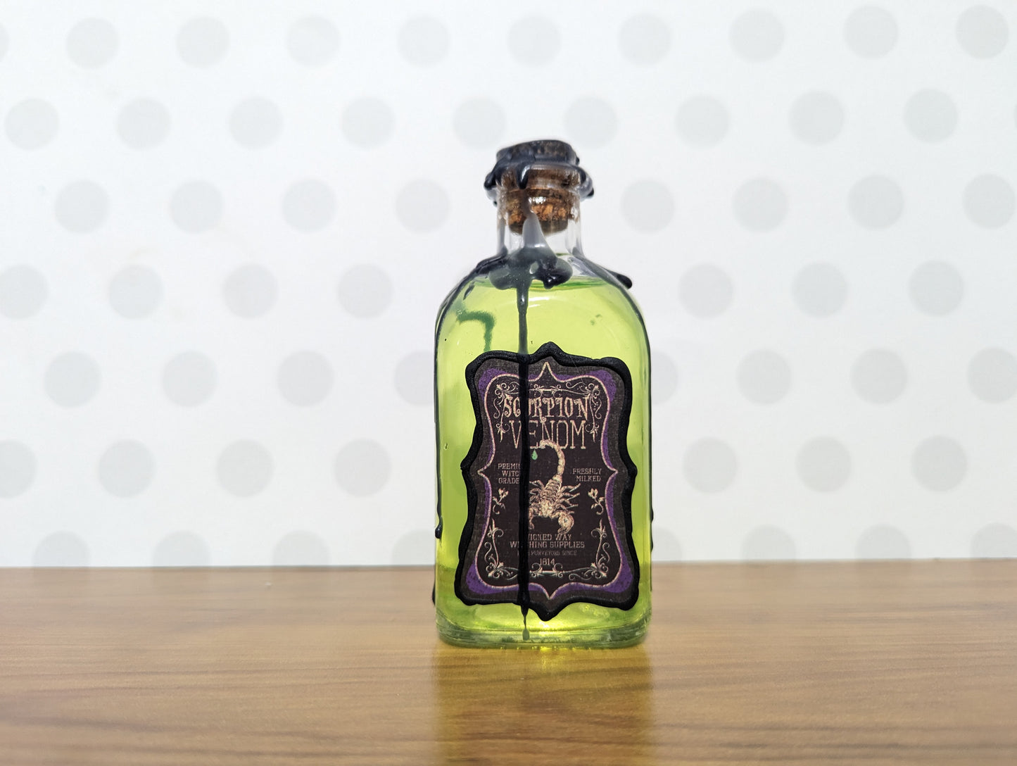 Apothecary Jars - Black Light Active