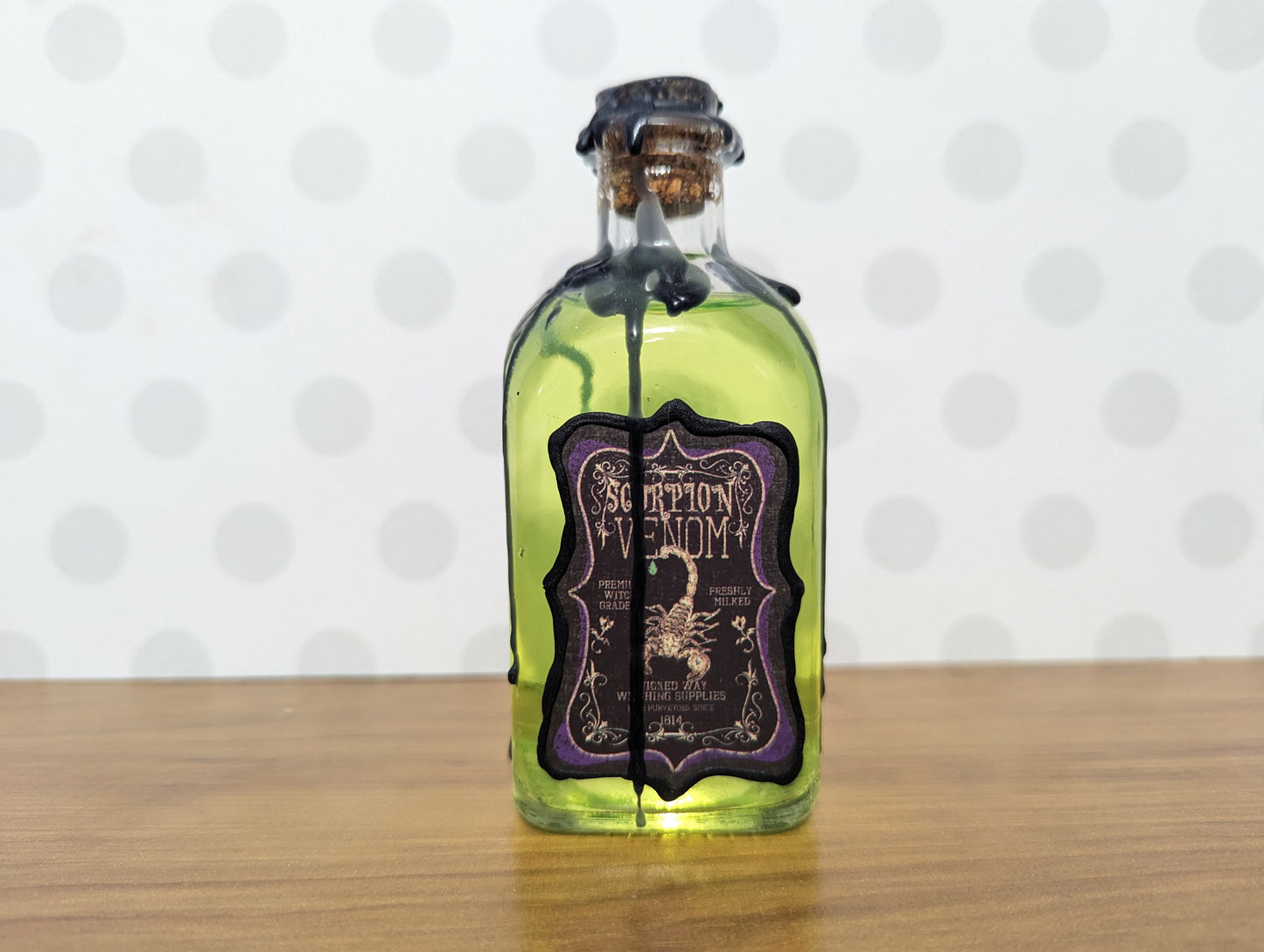 Apothecary Jars - Black Light Active