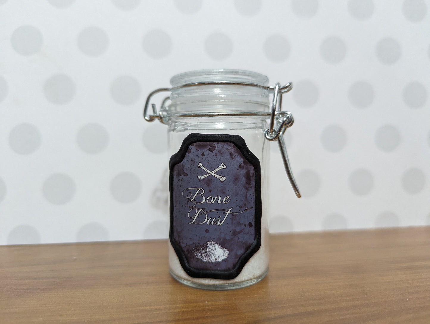Apothecary Jars - Solid contents