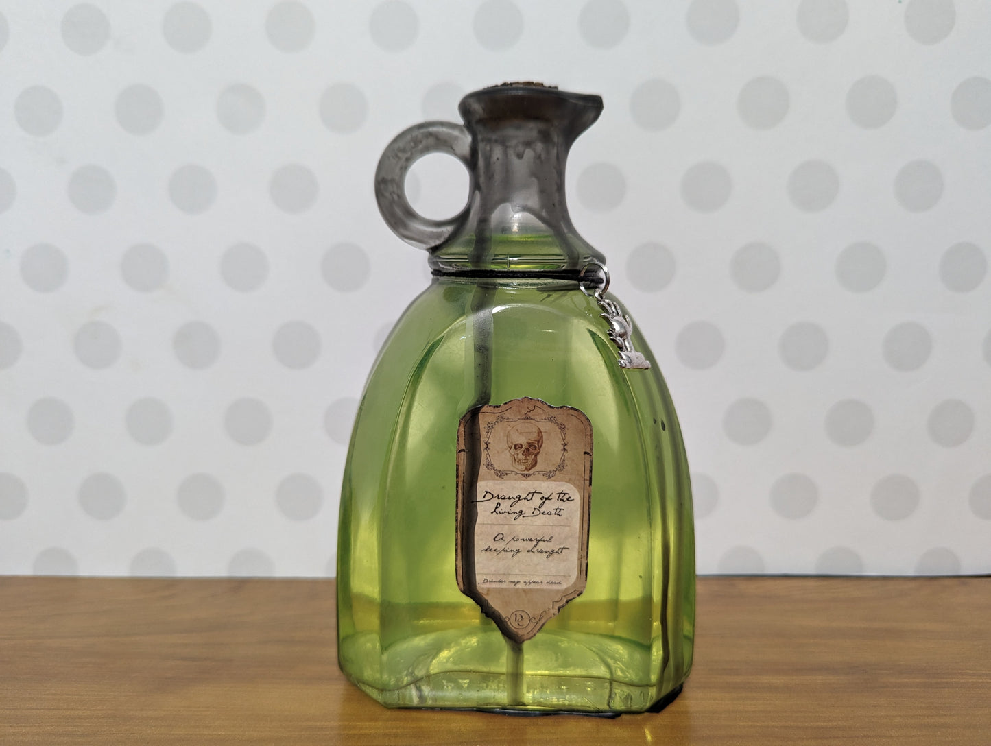 Apothecary Jars - Black Light Active