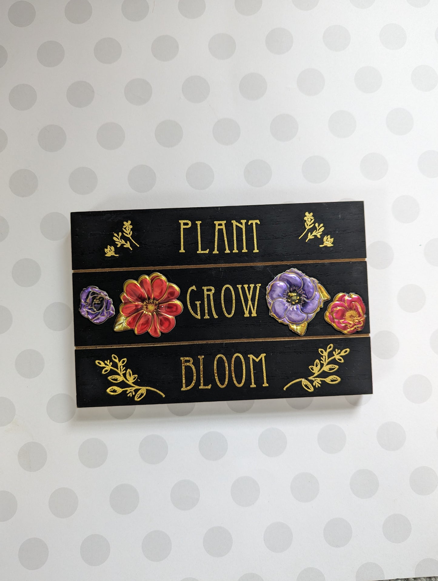 Wooden Wall Sign - Flowers