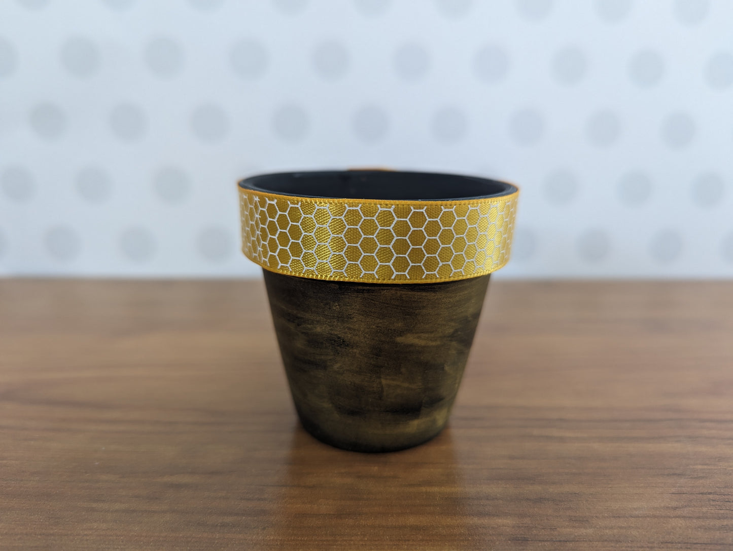 Plant Pot - Bees
