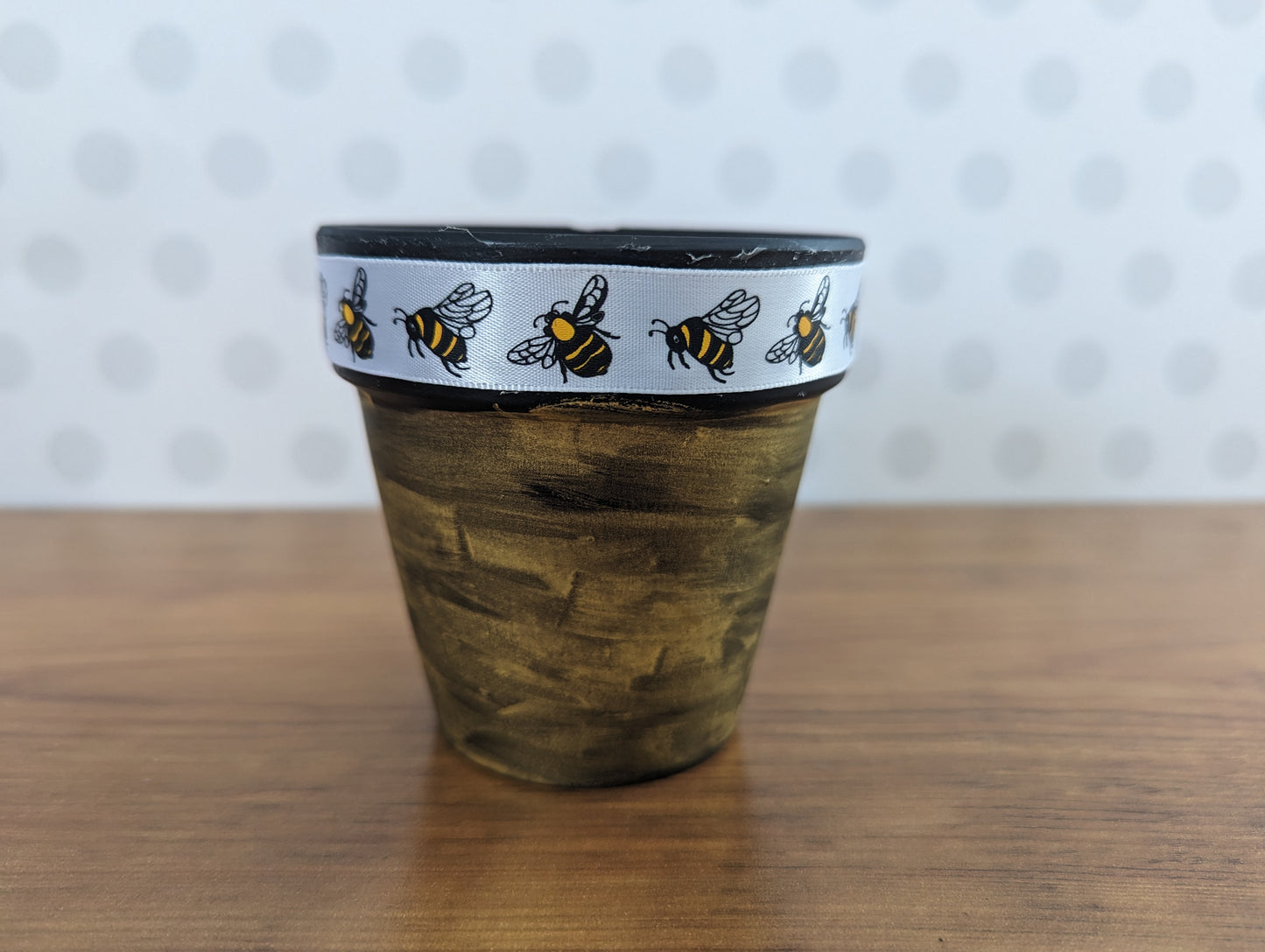 Plant Pot - Bees