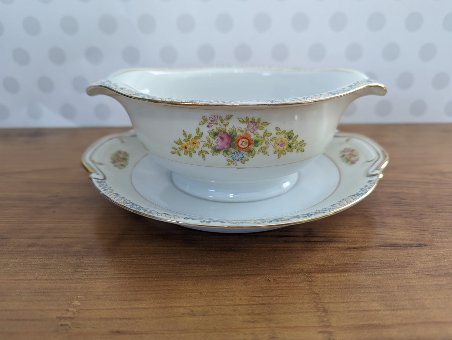 Sauce Boat Planter